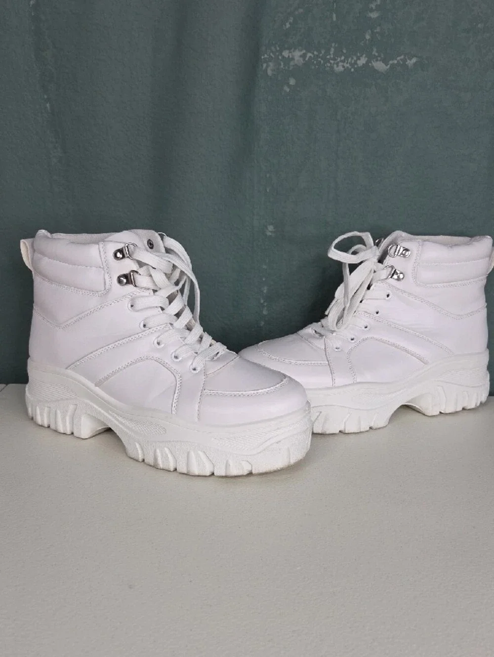 White Platform Lace-Up Women's Boots
